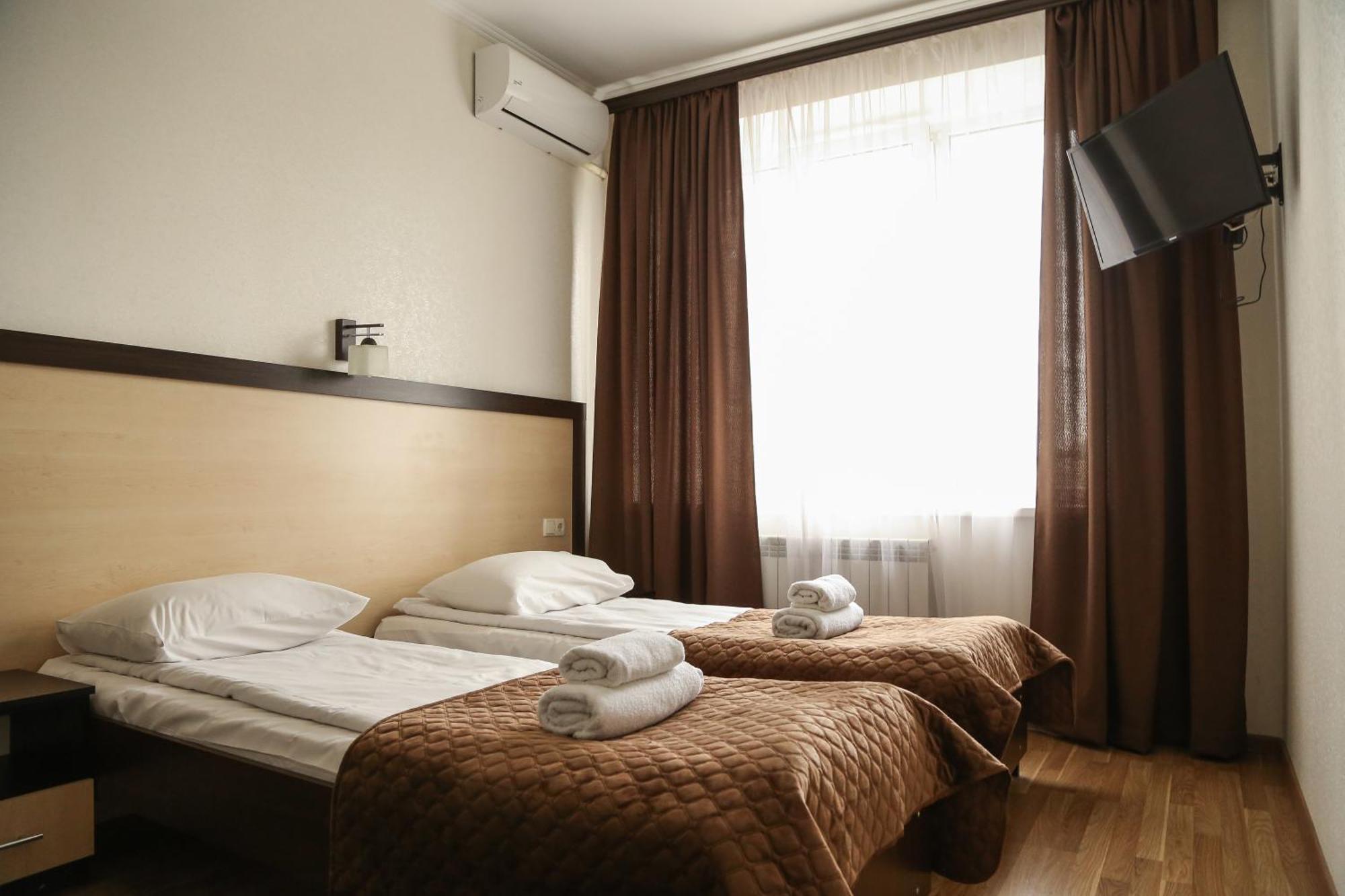Hotel Koral Csernyivci Kültér fotó