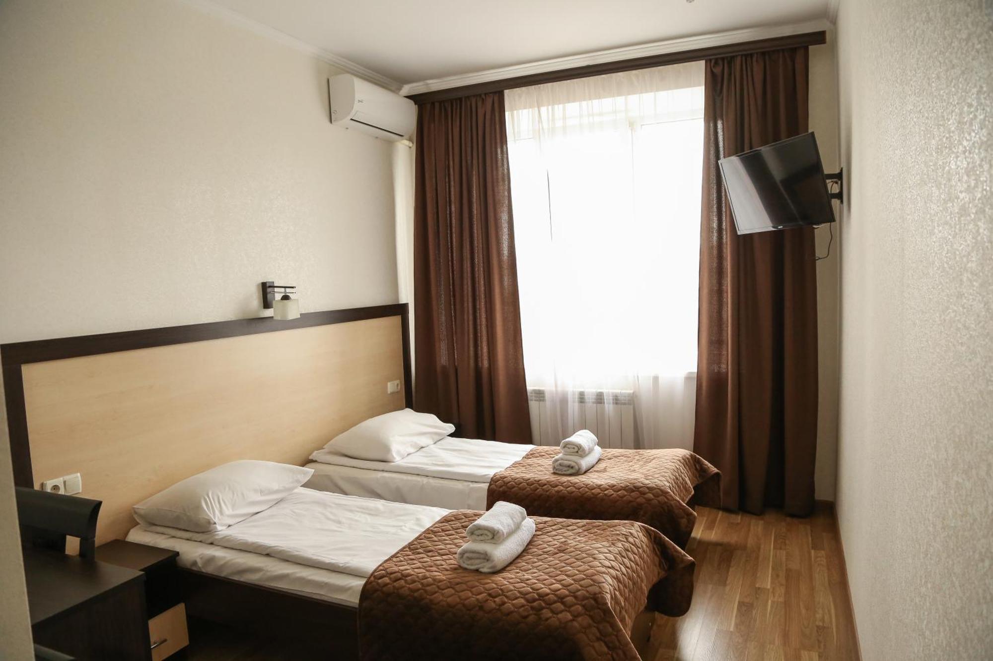 Hotel Koral Csernyivci Kültér fotó